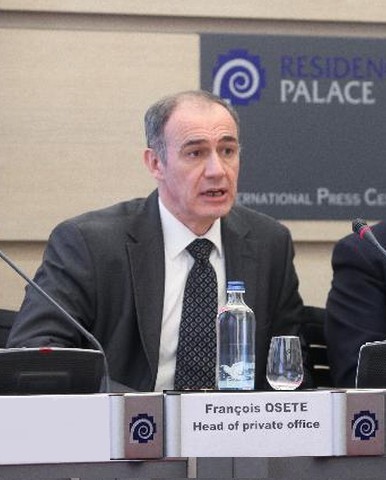 L’EUROPE ACTEUR RÉGIONAL ET INTERNATIONAL