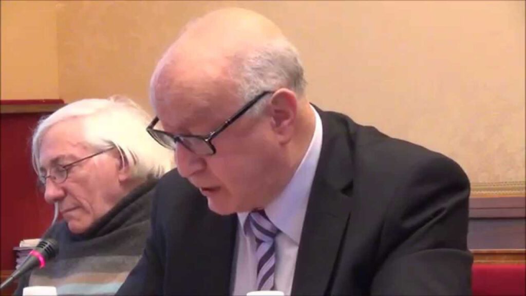 L’Organisation de l’Islam en France et les problèmes religieux et socio-culturels des musulmans