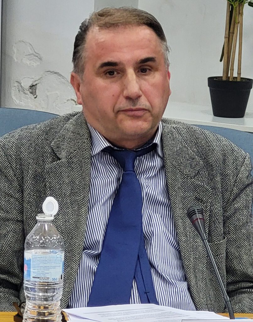 Les Balkans : un syndrome narratif euro-centriste ou une réalité polémogène ?