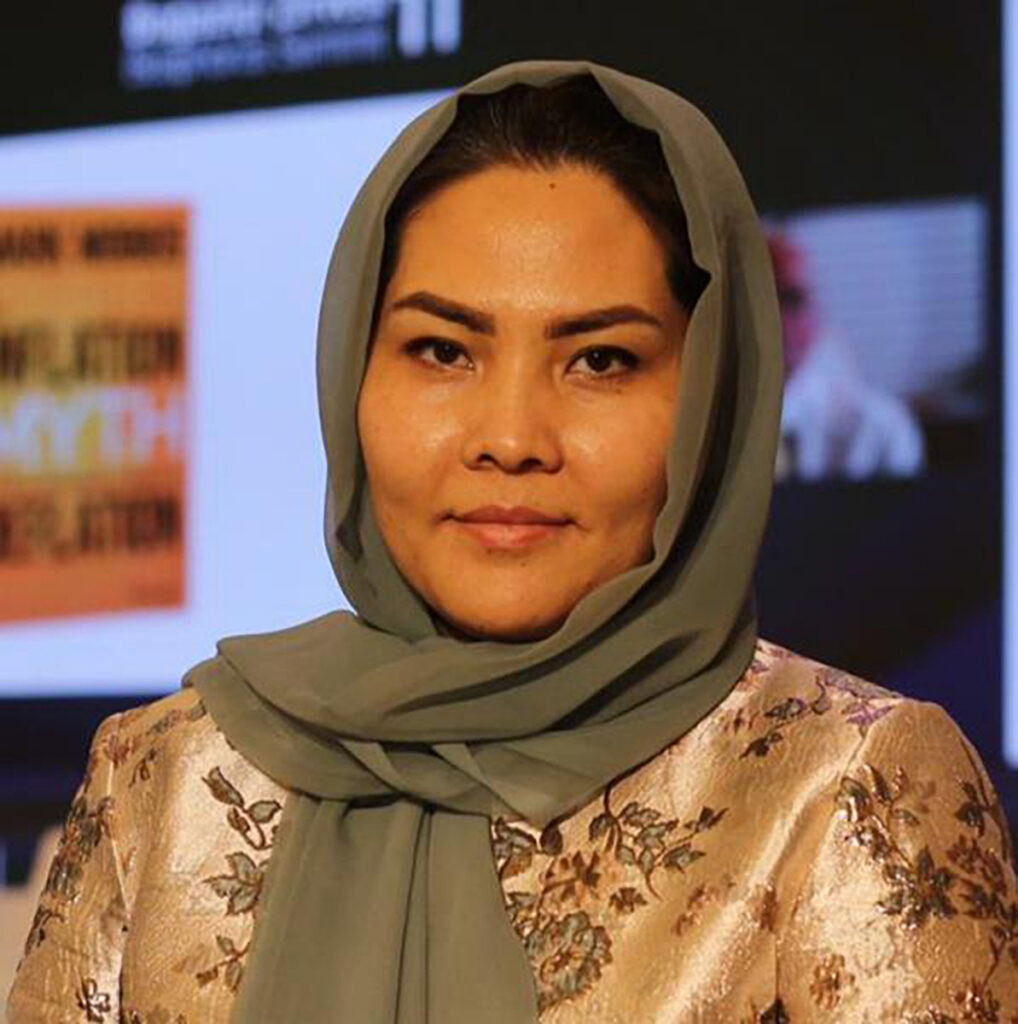 Un portrait des femmes afghanes migrantes et réfugiées. Vie, défis et perspectives au Canada