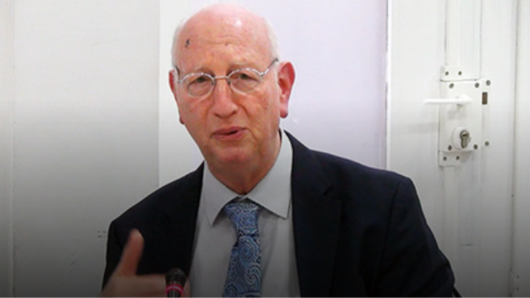 Professeur Michael Strauss